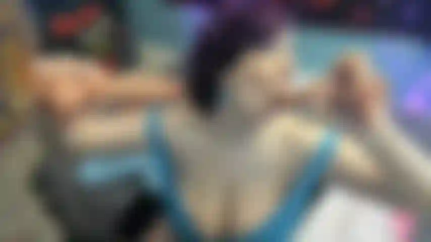 Super sgualdrina shae gangbang "ho bisogno di più cazzi".