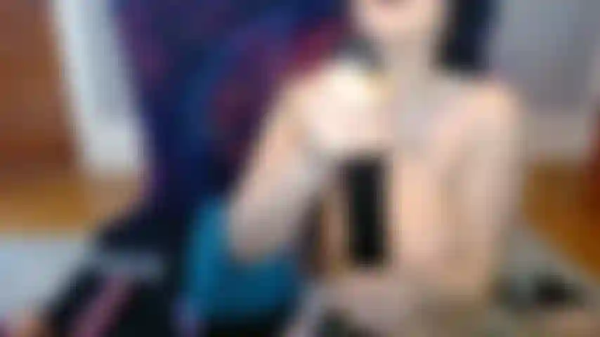 Nuovo dildo da 18 pollici.