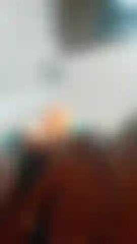 Prima eiaculata facendo ahegao, cam sul pavimento. Moams estremi.