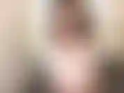 Cazzo enorme dildo sullo specchio. Guardami venire su tutto lo specchio cavalcando un cazzo enorme in più posizioni.