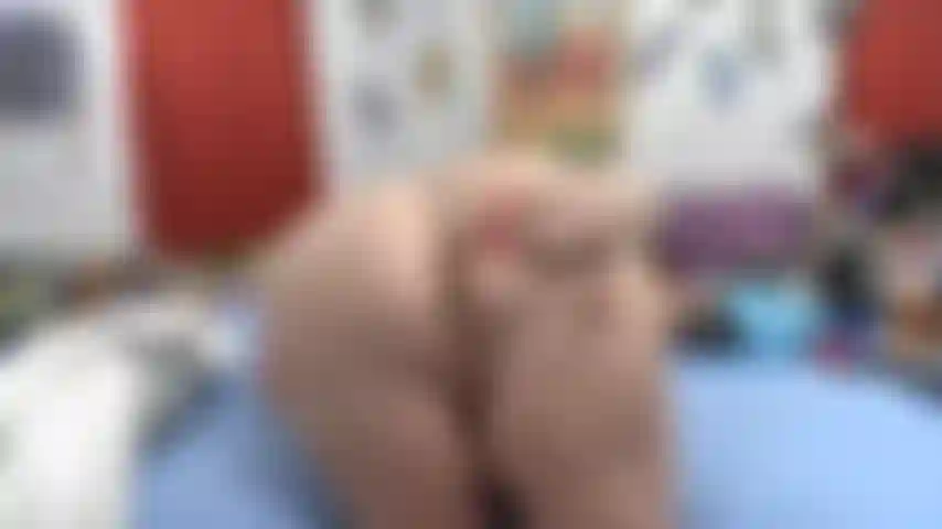 Pov_doggy_con_il_culo_aperto----ditando_il_culo---parlando_sporco--facendoti_annusare_i_miei_buchi---sperma_nel_mio_culo.