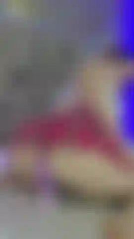 This dildo feels so good in my big ass