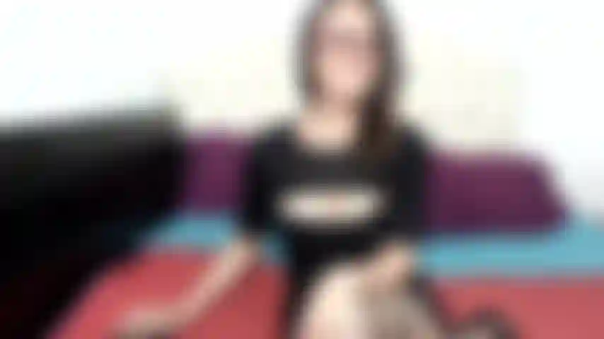 Piedi e figa rasata.