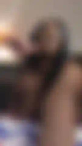 Simin Fox gets throat fucked shirtless