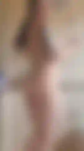 Mi diverto sotto la doccia 1/3.