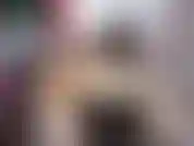 Babbo natale ha qualche regalo da portare a un bravo ragazzo. Si rende conto di essersi sbagliata, di essere nella casa sbagliata. Sta per andarsene ma vedo dei giocattoli carini e interessanti e un ragazzo carino sul letto, quindi...