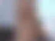 Mi piace essere la tua troia anale personale, quindi allenerò il mio culo per te. Inizierò con un dito, poi una spina, poi una spina più grande. Ho bisogno di distendermi. Spalancherò il mio cremoso buco del culo per te.