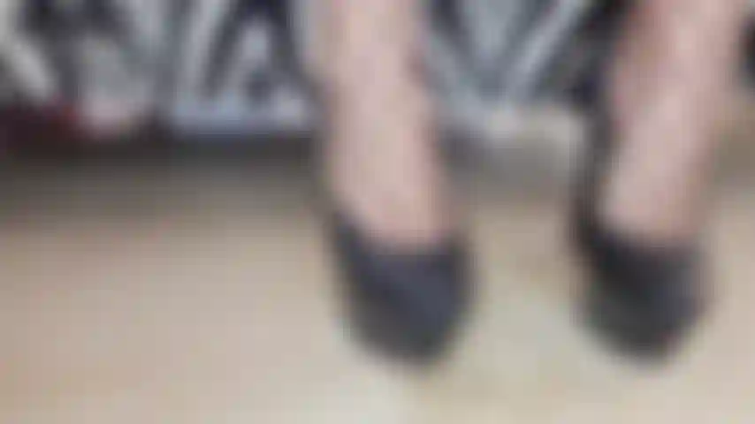 Feticista dell'odore dei piedi spagnoli.