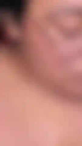 Pompinara e sciatta.