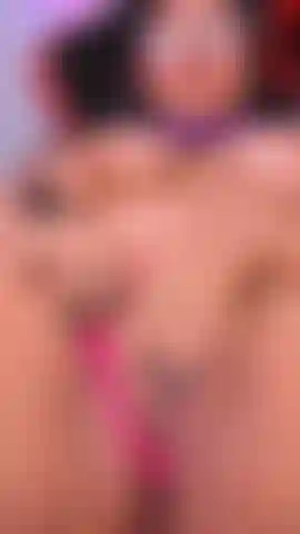 Ti piace la mia figa?