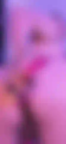 Con la palla nel culo.