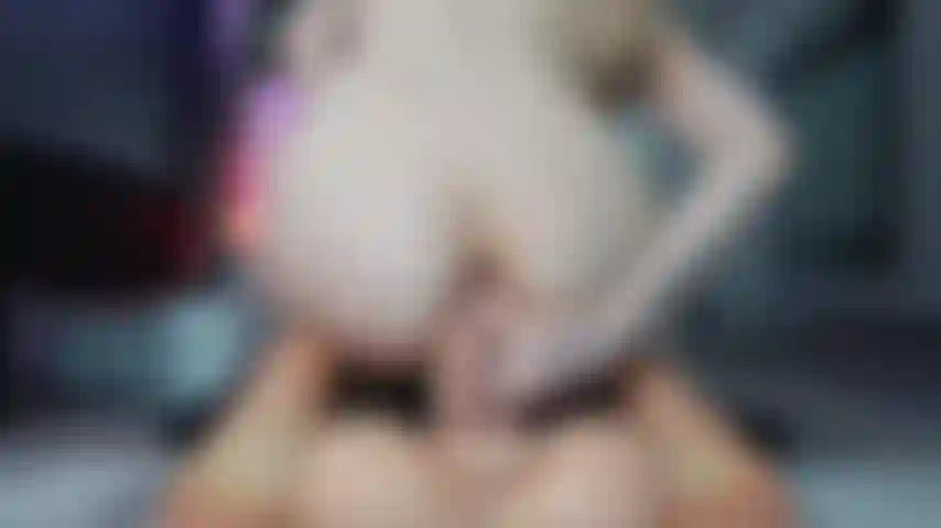 Cowgirl anale al contrario (cavalcata esplicita con dildo anale 4:28 minuti).