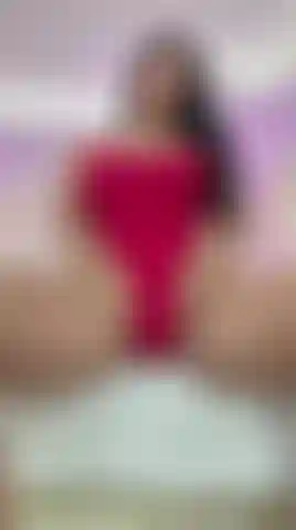 ummm come and see how wet my pussy is