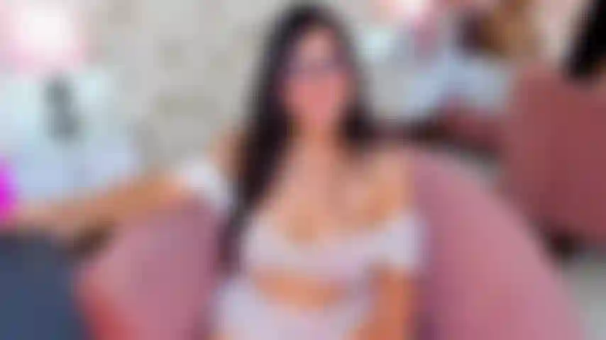 Watch my tits bounce as I take the whole thing in my mouth… There’s nothing hotter than feeling you in my mouth while my tits move to the beat. I swallow you all the way down, eagerly, savoring every inch… and when I look up with my mouth full, I know you’re going to be dying for more. Eye contact Bounce boobs Lick and suck boobsPinch nipples Blowjob Pussy rub Spanks
