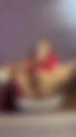 Let yourself be taken by my rhythm... don't try to escape.