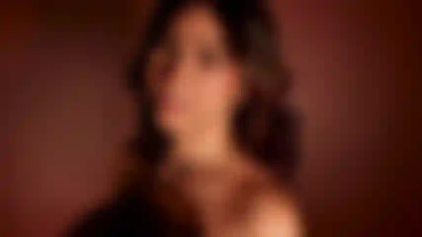 Come and let me ride on your cock baby