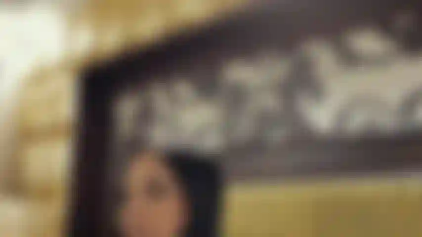 Sono molto hot e passionale. Vuoi dare un'occhiata?