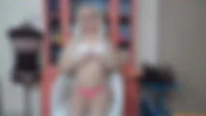 Le brave ragazze non vengono mai! Consigli per una troia bimbo.