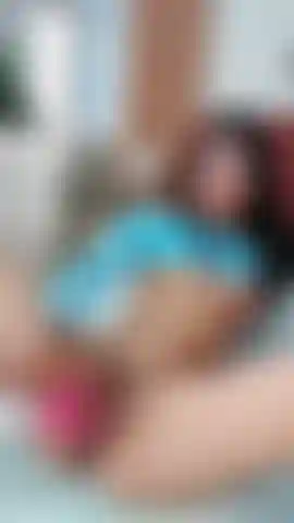 Vuoi vibrare e farmi urlare di piacere con il mio giocattolo.