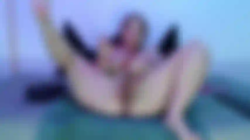 Sophie squirta 3 volte, fantastico squirt.