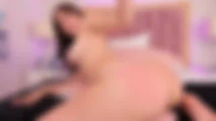 Pussyplay+spank il mio grosso culo sculacciato mentre metto le dita nella mia figa bagnata!