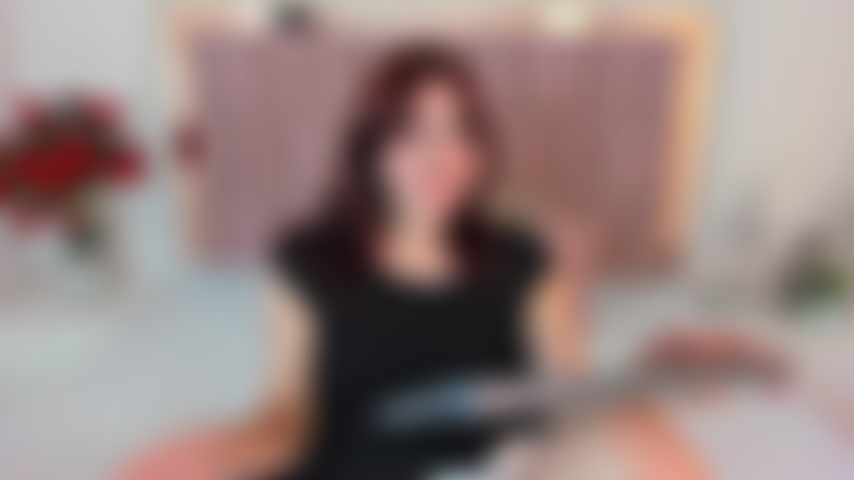 Il tuo grosso cazzo nel mio culo caldo.