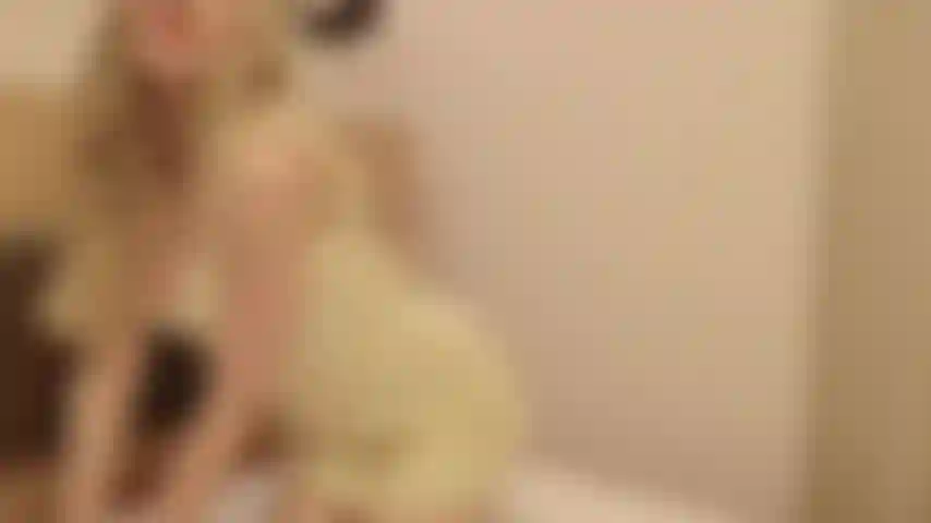 In stile doggystyle con il mio dildo più grande.