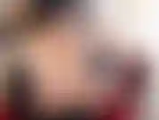 Pompino sciatto, bagnato e disordinato. Un sacco di sputi su tutto il tuo cazzo e su tutte le mie grandi tette. Ti invito a nutrirmi con il tuo grosso carico di sperma. Essendo la mia sexy troia da sborra :) ti do un bacio da sballo :p.