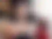 Mamma in topless che ti dà joi, ti fa eccitare così tanto che allarghi le gambe e gemi, fottimi la fica del mio uomo, fottimi mamma :).