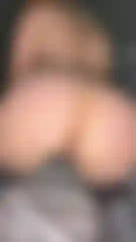 Inserisco il plug anale.