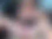 7. La milf birichina della porta accanto seduce il giovane vicino per un po' di divertimento birichino.