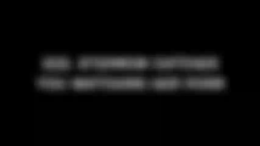 333. La matrigna ti sorprende a guardare il suo porno.