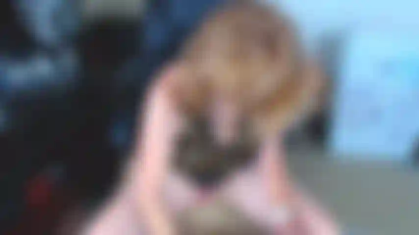 128. Dildo che scopa con i leopardati addosso.