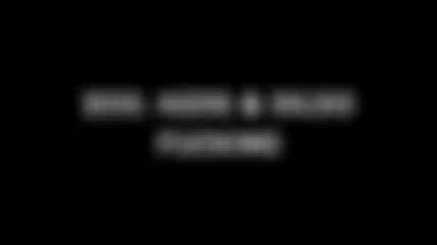 200. Keds e cazzo di dildo.