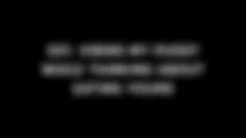 231. Vibro la mia figa mentre penso di mangiare la tua.