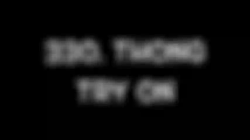 330. Prova il perizoma.