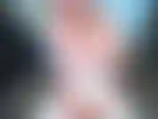 32. Bambola che cavalca in corsetto bianco e calze a rete anche con cowgirl al contrario.