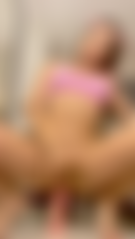 Che cavalca il tuo cazzo.