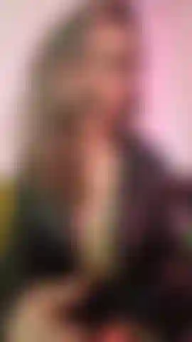 Today I`m testing how much your ass stretches with my hand