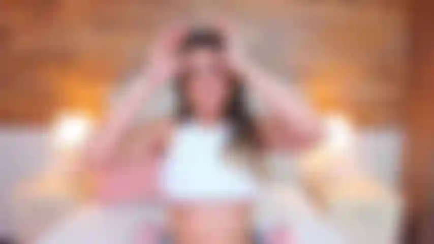 Video completo, guarda come gioco con le mie belle tette, poi inizio a succhiarti il ​​cazzo eretto, poi continuo a scopare e a masturbarmi la mia figa rosa, vieni a vedere il mio spettacolo completo in questo video, è tutto.