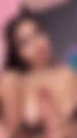 Quanto è eccitante sentire il tuo cazzo in tutto il mio corpo.