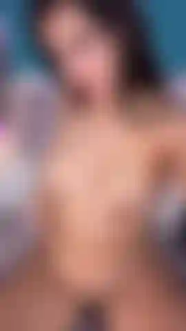 Nuda solo per te, fottimi adesso.