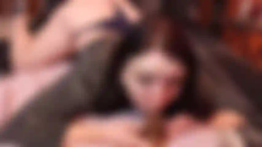 Succhio e fotto il mio nuovo giocattolo bbc!