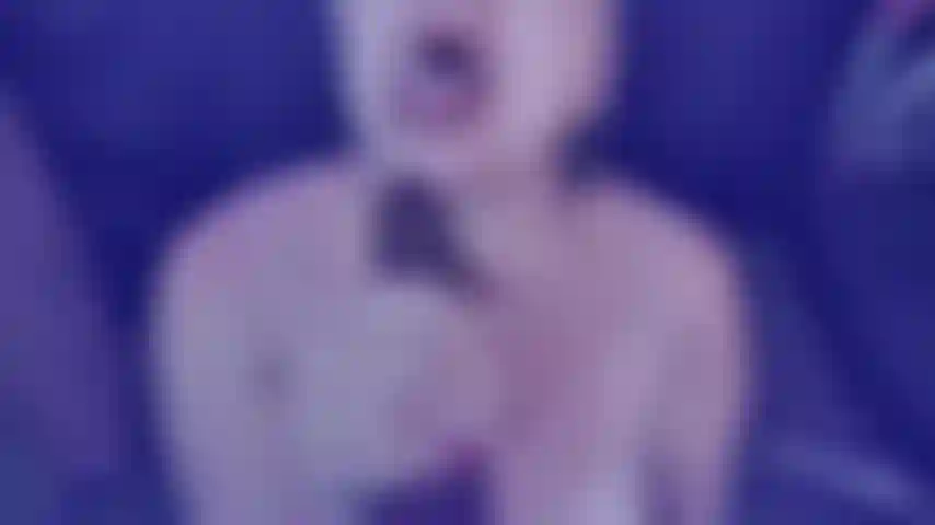 243. Video di umiliazione sph con un enorme bbc per farti cornuto, se ti piace essere cornificato questo è il video che fa per te, parlantina sporca e hot in questo video teaser.
