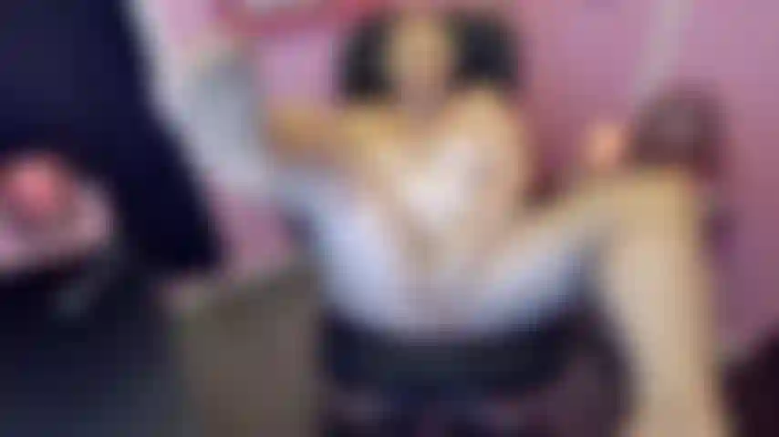 239. Roleplay di me nei panni di una capo autoritaria in collant che ti usa per il suo piacere, smascherando il tuo feticismo perverso e sfruttandolo a mio vantaggio — dirty talk bollente, video perfetto per gli amanti dei collant.