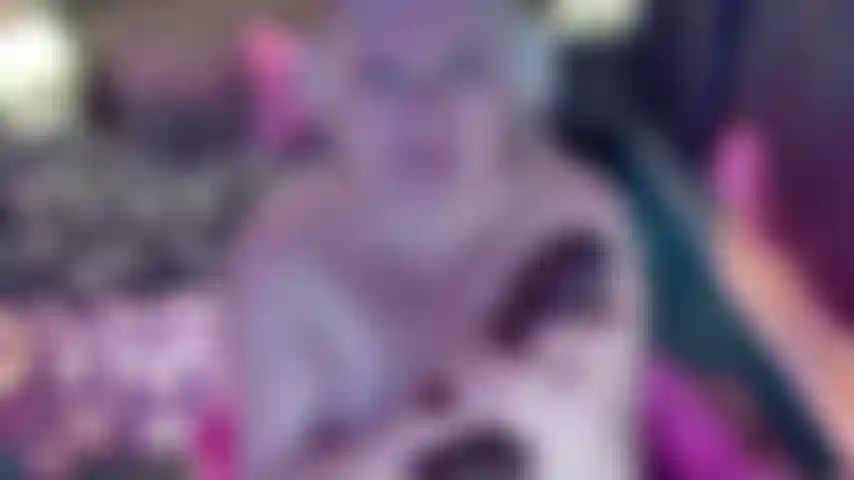 Ti infilzerò il culo stretto e ti scoperò con la mia umiliazione bollente da bbc e con parole sporche. In questo video userò il tuo culo come giocattolo sessuale. Se ti piacciono le donne dominanti e ti piace essere infilzata o ti piace essere umiliata e costretta a godere di bbc, guarda questo video!