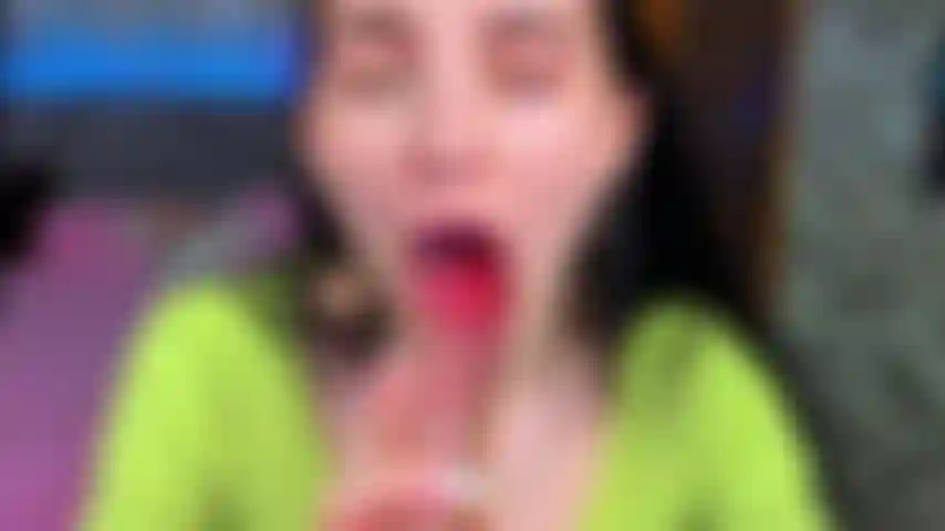 Caldo pompino sciatto.