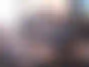 Il primo video in cui mi scopo il culo con un grosso dildo! Sto allargando il mio stretto buco del culo.