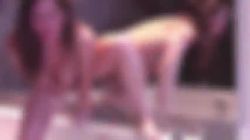 Inserimento enorme, il mio grosso giocattolo si attacca a uno specchio e lo scopo. Doppia vista 3d.