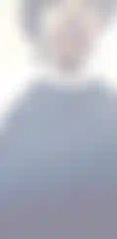 Flash esterno: grande caduta di tette.